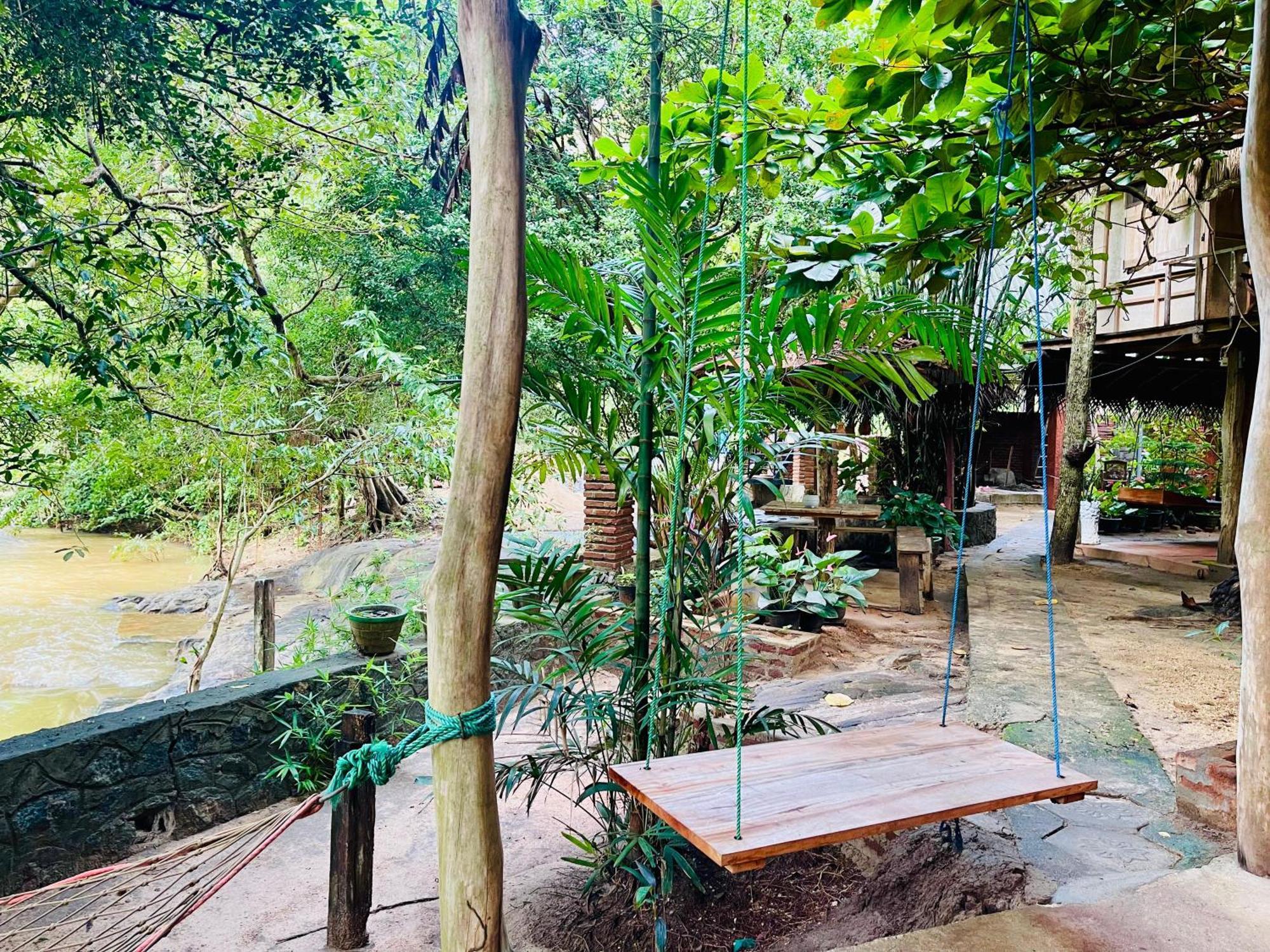 Sigiriya River Side Villa 외부 사진