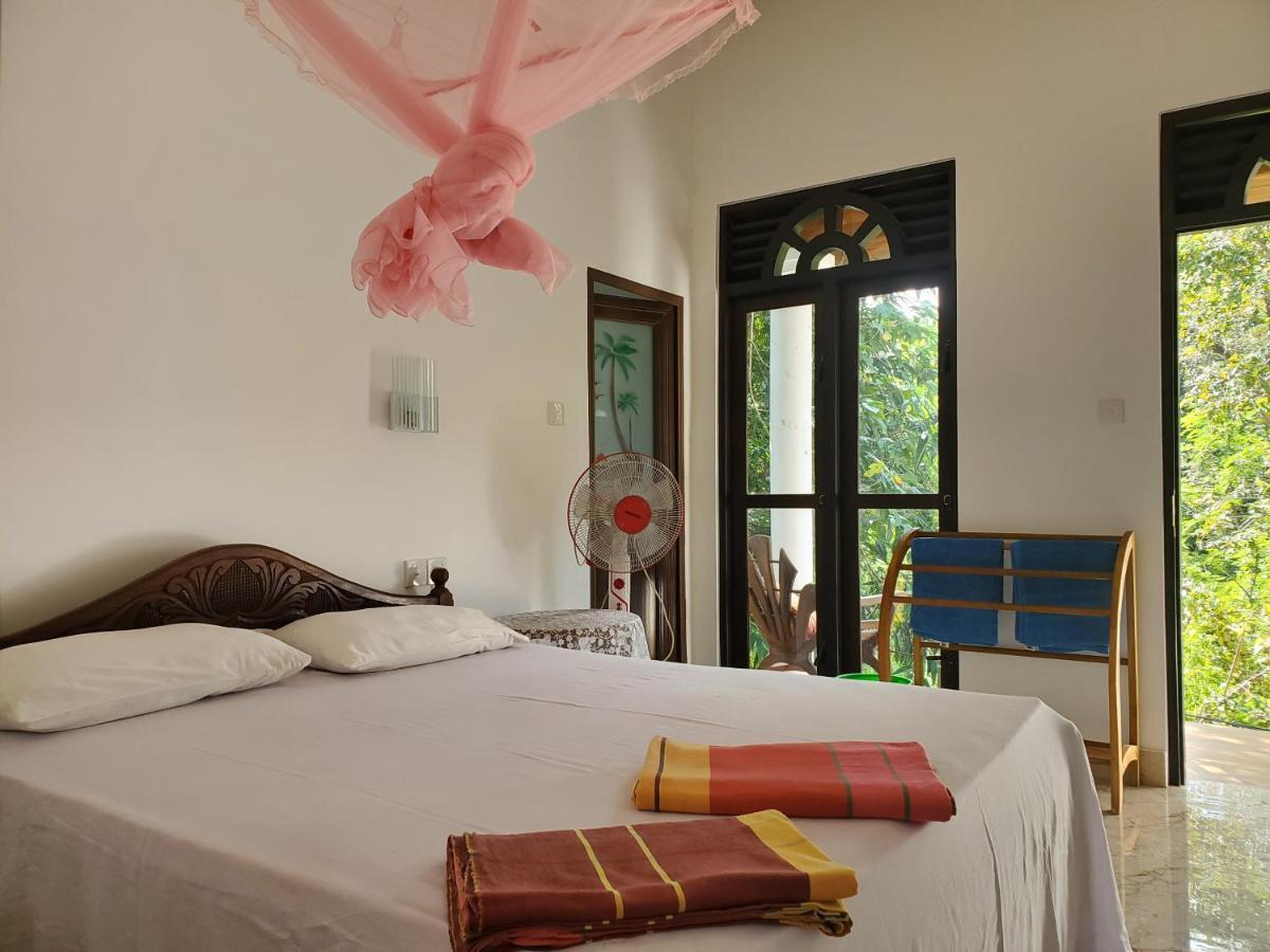 Sigiriya River Side Villa 외부 사진